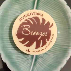 Hydrating Bronzer